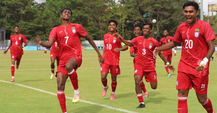 পাকিস্তানকে হারিয়ে ফাইনালে বাংলাদেশ